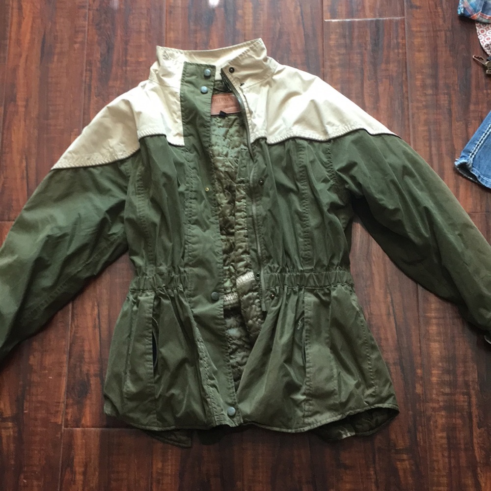 Medium Outpost Jacket